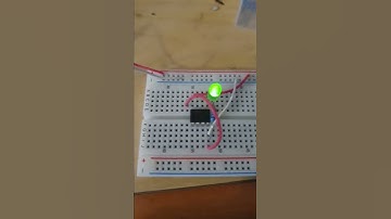 Attiny85 LED blink