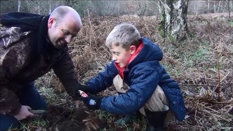 Short metal detecting hunts with Minelab Etrac and XP Deus with Pondguru