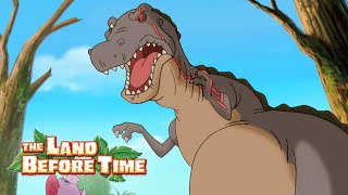 Sharpteeth Don&#39;t Like Bad Smells! | The Land Before Time