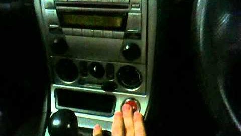 Mazda MX5 engine start button