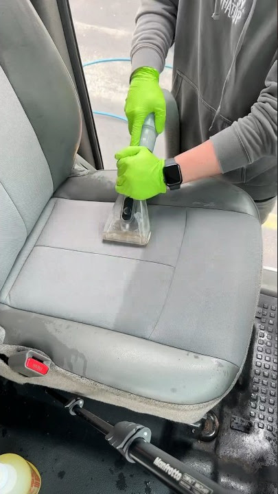 8 Easiest Ways To Clean Car Seats