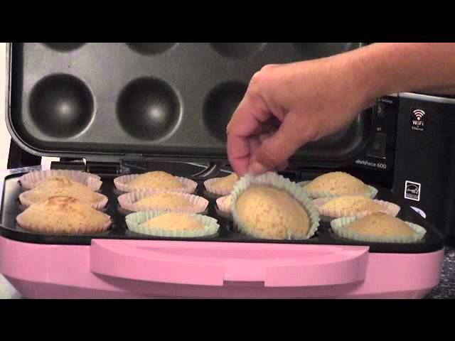 DASH Express Mini Cupcake Maker Review 