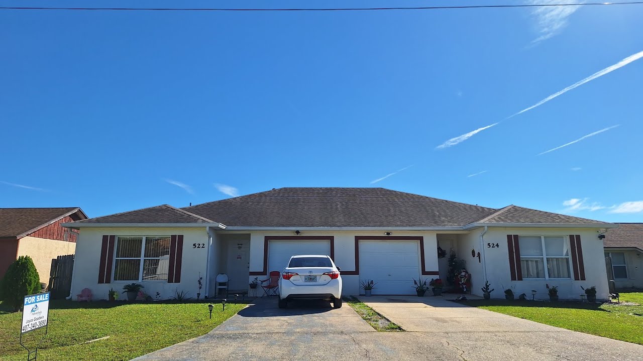 Se Vende Casa Duplex con 2 Unidades de 3 Dormitorios 2 Baños en