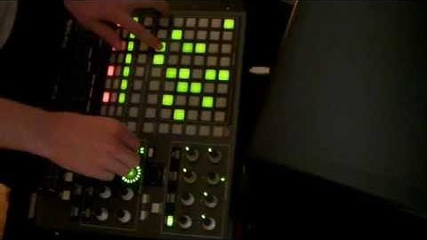 APC40-Paranoia Step Sequencer -Demo