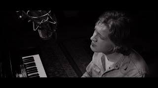 Video thumbnail of "Luke Slott - Have You Heard? (Live at AP Studios Dublin)"