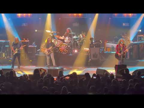 My Morning Jacket- The Way That He Sings - Brooklyn Paramount (October 17, 2025)