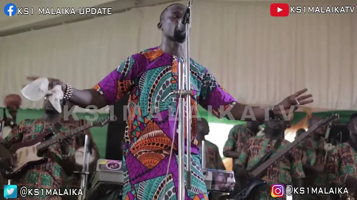 AT THE FINAL BURIAL OF HAJIA FATIMAH BINTU 2