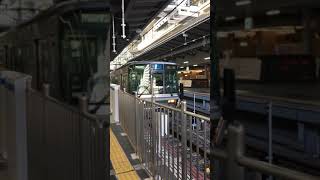 大阪駅新快速223系京都方面野洲行き