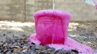 Easy Baking Soda and Vinegar Volcano