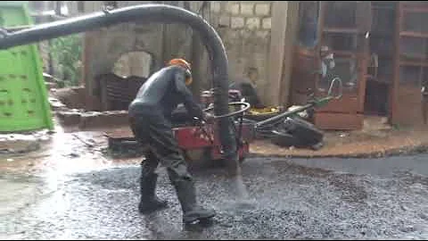 New technology for road maintenance all season(Velocity Patching)