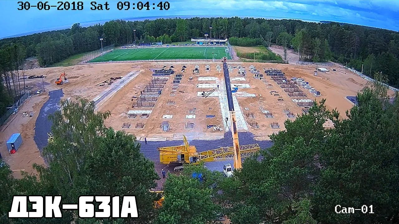 Монтаж гусеничного крана ДЭК-631А - YouTube