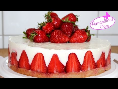 Video: Einfache Bananen-Erdbeer-Torte