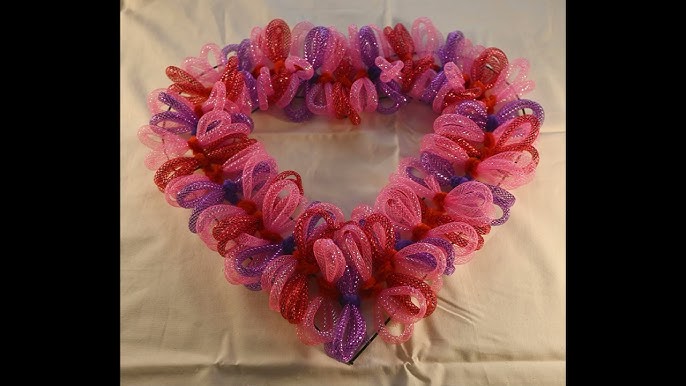Red Heart Wreath Form With Ties, 18 to 28 Heart Wreath Frame, Craft  Supplies 