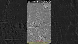 Using hand gestures on our Real Moon 3D App screenshot 3