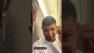Sergio Aguero gets STUCK with Brazil fans on World Cup flight 😂 Resimi