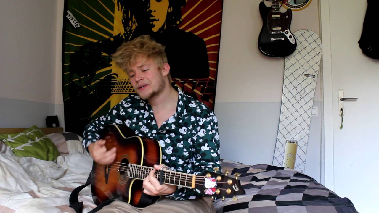 The 1975 - Chocolate (Acoustic Cover by Jonte)
