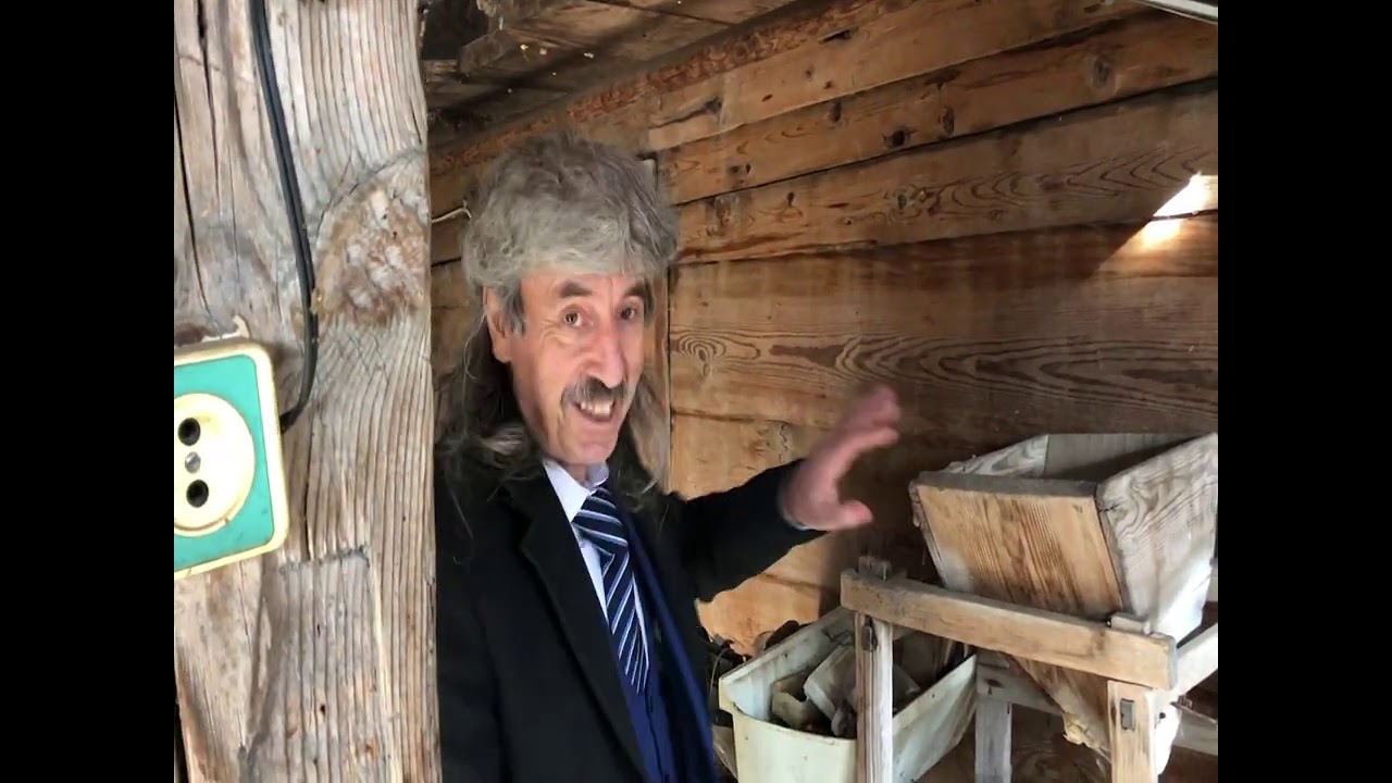 KÖYDE 60 DK. (DUTLU KÖYÜ) ASIRLIK ÇINARLAR AKORDEON EĞLENCE DUYGUSAL ANLAR ASIRLIK EV  VE GELENEKLER