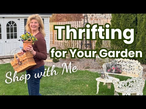 Finding Unique Garden Decor and New Garden Flowers at Lowe's Shop & Style by Michelle's Home & Garden