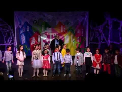 დიდები და პატარები - ჰიმნი