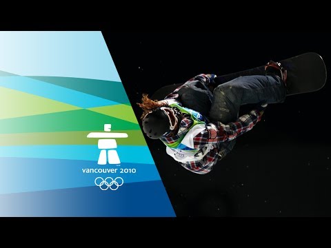 Shaun White (USA), gold medal winner, competing in the Men's Snowboard  Halfpipe event at the 2010 Olympic Winter Games Stock Photo - Alamy