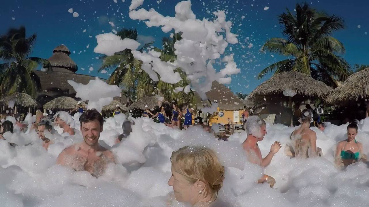 Iberostar Varadero (Cuba) Pool/Foam Party