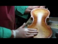 Vernis d'un violon | Barniz de un violín | Violin varnishing process