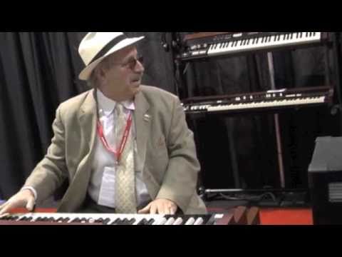 Winter NAMM Hammond Suzuki USA Stand Jon Hammond a...