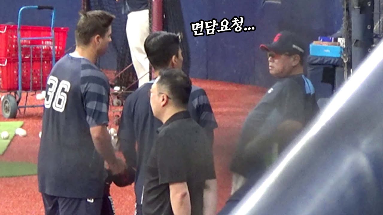 김태형 감독 커튼 안으로 끌려갔다?? 튼동에 이례적 면담 요청한 선수 l 롯데자이언츠 vs 키움히어로즈 (25.08.01) l 현장직캠