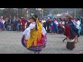 Ecuadorians dancing