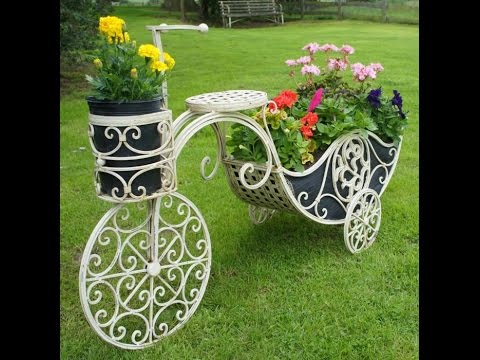 Best Spilled Flower Pots That Turn Your Flowers Into Streams Of Best Spilled Flower Pots That Turn Your Flowers Into Streams Of Paint