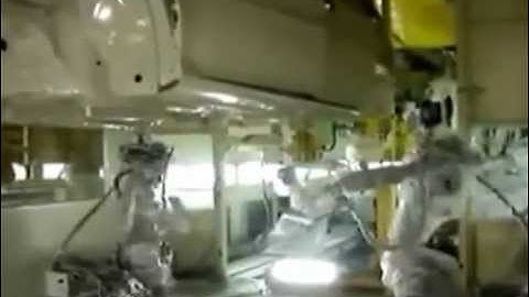 Motoman robots in automotive sealing application