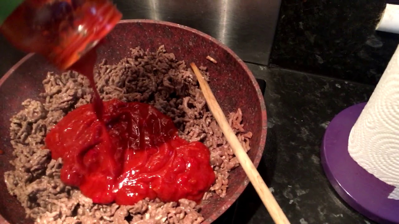 Scottish geek Making Chilli at home | ASMR