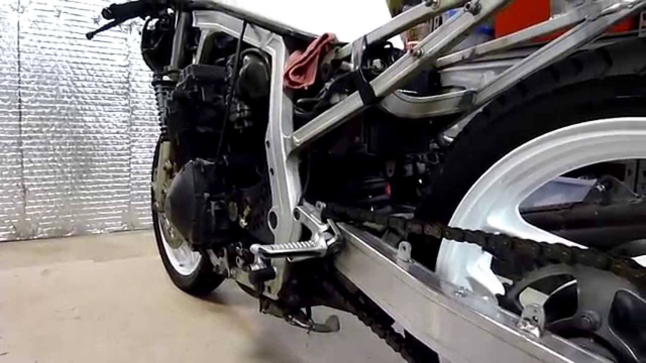 1985 GSXR 750 Suzuki Rebuild Part 1 [2014] GSXR750 [HD]