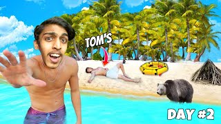 Surviving On A Stranded Island with Tom's😲!! GAME THERAPIST screenshot 1