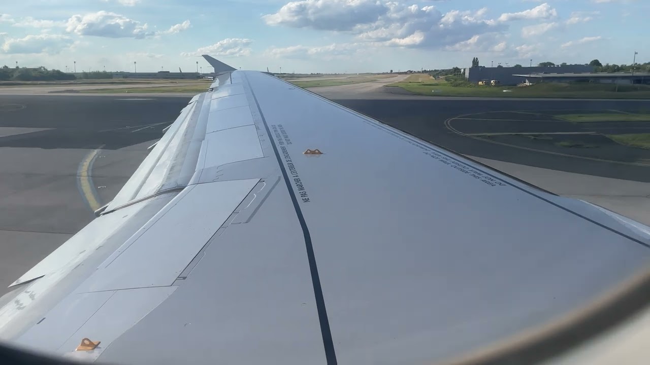 Air France A321 take-off from Paris Charles de Gaulle (LFPG)