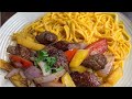 LOMO SALTADO AHUMADO CON TALLARINES A LA HUANCAINA |