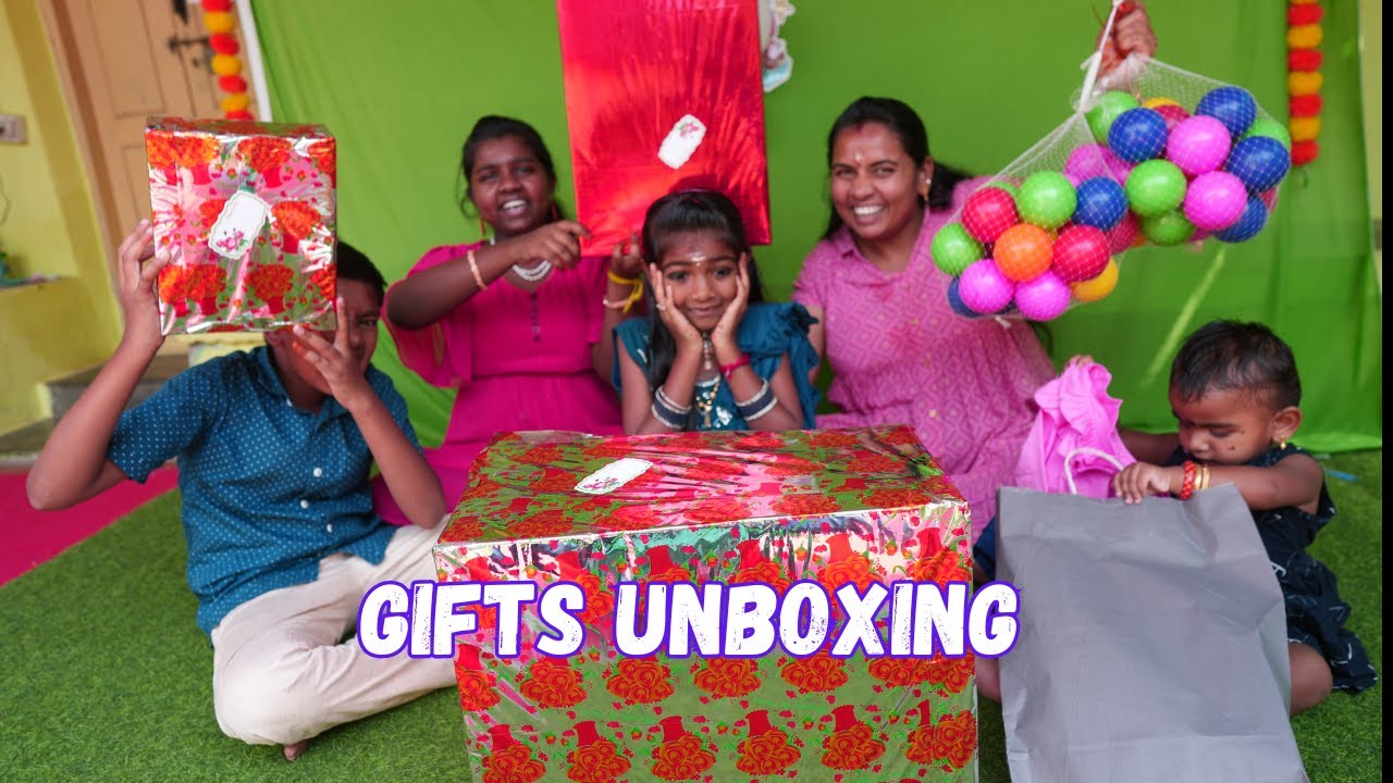 Birthday Gift Boxes Unboxing | இந்த Birthdayக்கு தான் புதுசா ஒரு Gift குடுத்து இருக்கோம்.. Mrs.Abi