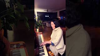 Duygu Soylu - Bir Başka Aşk Piyano Ve Vokal