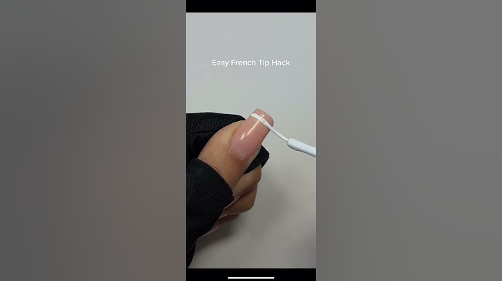 BEST way to paint French tips 💅🏼
