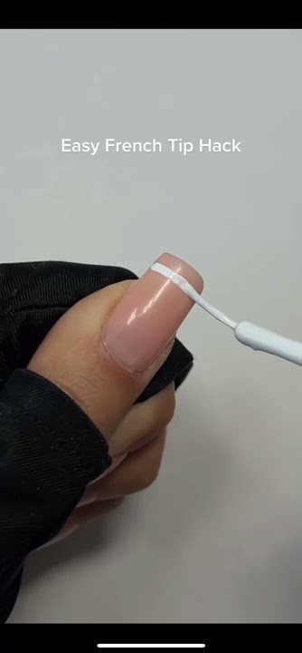 BEST way to paint French tips 💅🏼