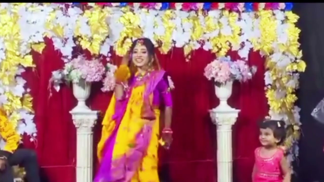 দেখনা ও রসিয়া ন যা 6। [_তুন বউয়ের সুন্দর একটি ডান্স না দেখলে মিস করবেন