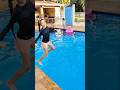 A Maria mostrou salto dela