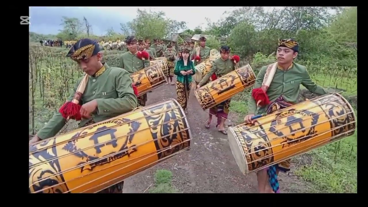 NYONGKOLAN ADAT BUDAYA SASAK LOMBOK NTB BERSAMA GB WAKAN SARI