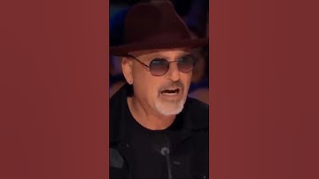 Artist Painting a Stunning Wall Masterpiece!