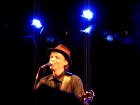 10 Fran Healy - Love Will Come Through (live @Circolo Degli Artisti 2011)