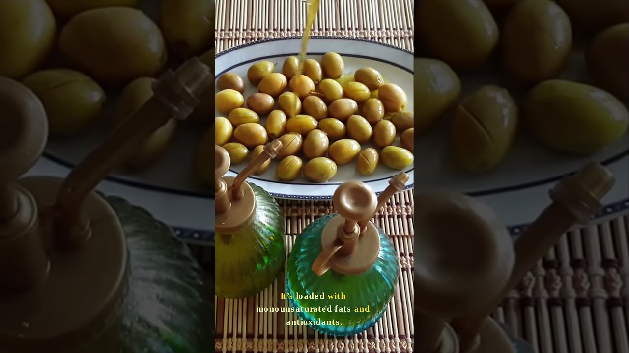 “5 Foods That Add Years to Your Life 🥑”