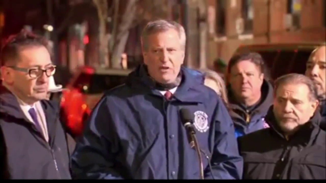 12 dead in fast-moving New York City apartment fire Update - YouTube