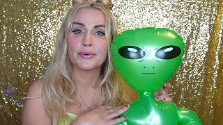 This Woman Thinks She's Dating an Alien
