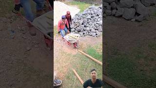 Genius Trick to Keep Your Wheelbarrow Stable! #construction #tricks #buildingtips