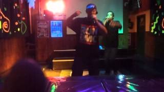 Stradagist & Crispy - Forced to Grind (live at Sullivan's)